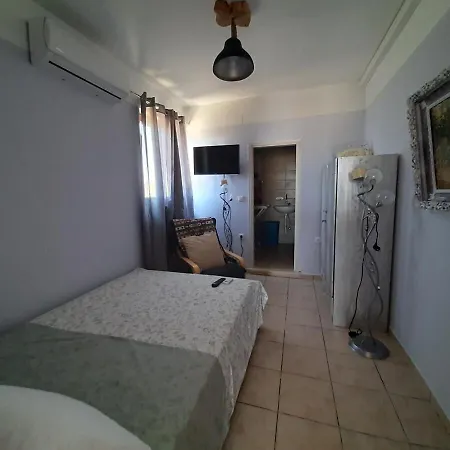 Symbligates Rocks Feriehus