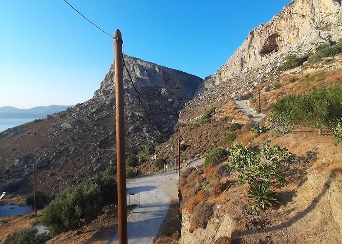 Symbligates Rocks بيت للعطل Kálymnos